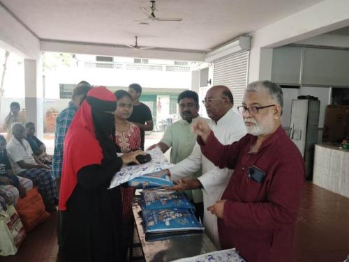 DISTRIBUTION-OF-SAREES-4